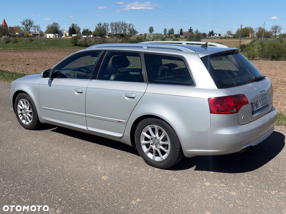 Audi A4 Avant 2.0 TDI Multitronic - 11