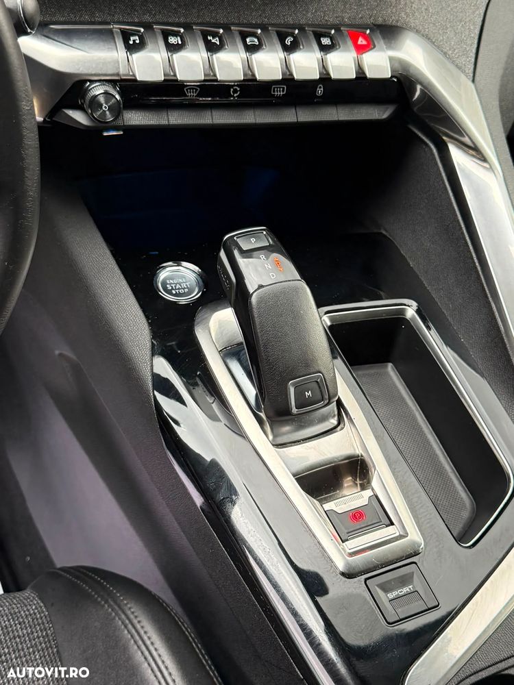 Peugeot 3008 BlueHDi 130 Stop & Start EAT8 Allure Business-Paket - 14