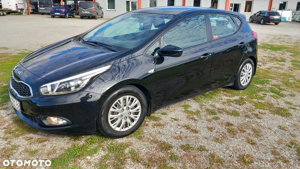 Kia Ceed 1.6 GDI L - 18