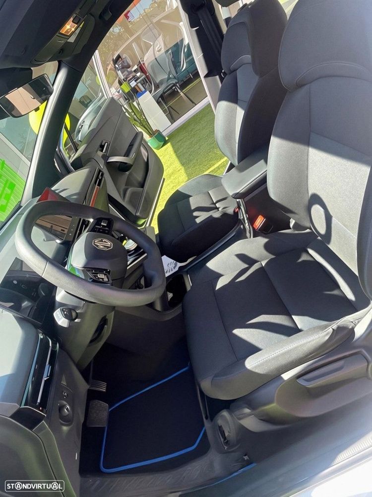 MG MG4 51 kWh Standard - 43