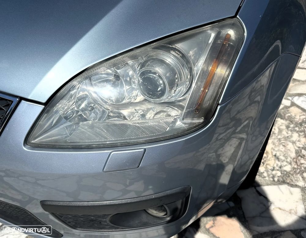 Ford Focus C-Max 1.6 TDCi Ghia - 4