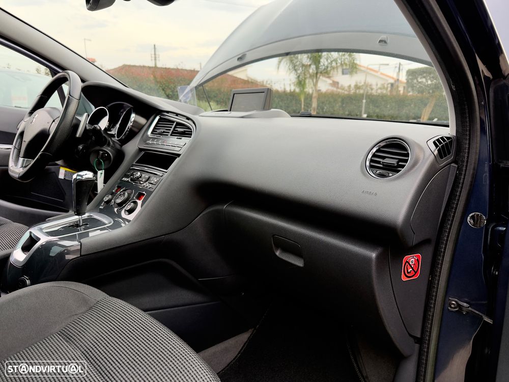 Peugeot 5008 1.6 HDi Executive CMP6 - 51