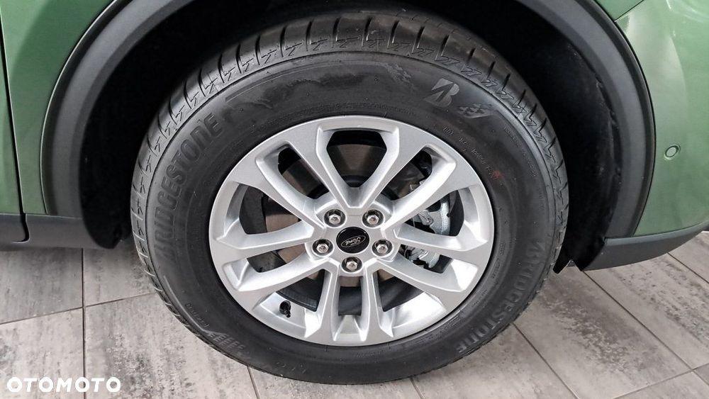 Ford Kuga - 10