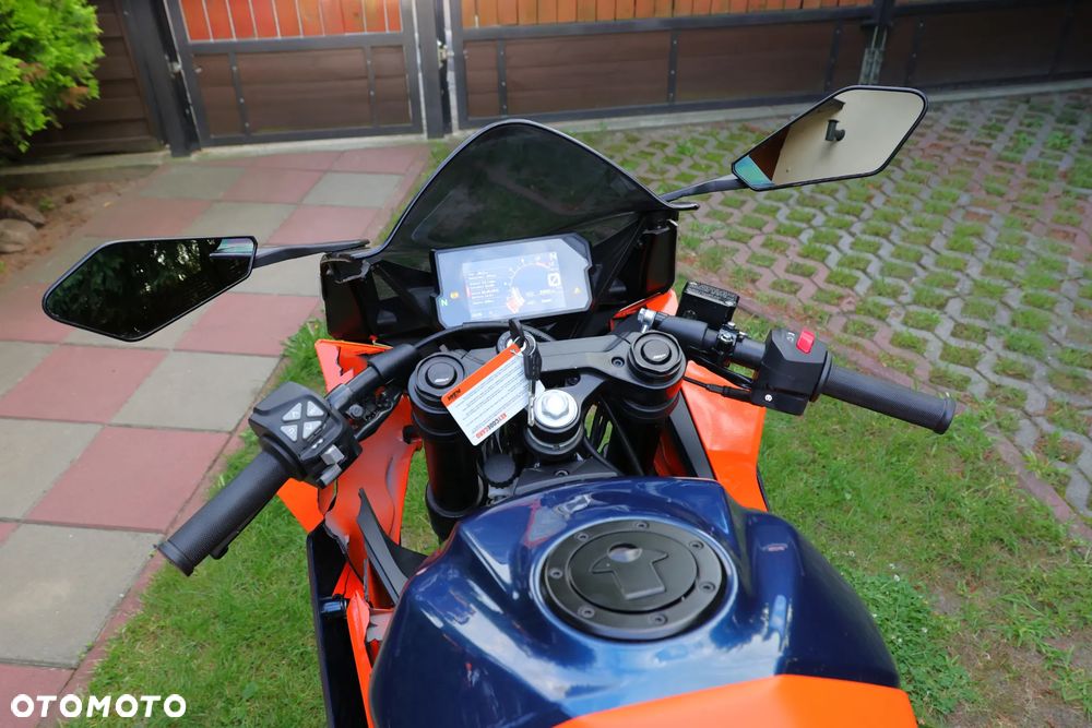 KTM RC 125 - 16