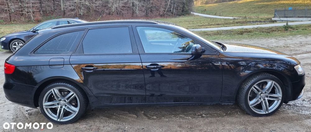 Audi A4 Avant 2.0 TDI S tronic - 10