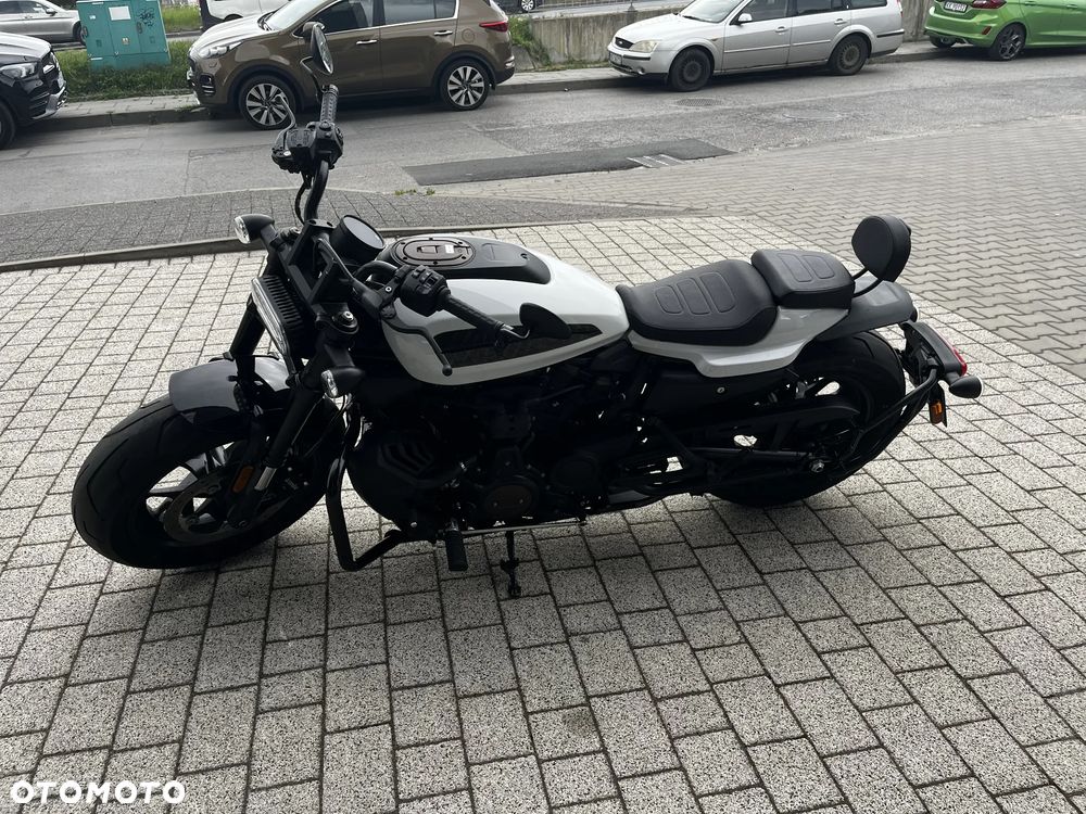 Harley-Davidson Sportster - 2