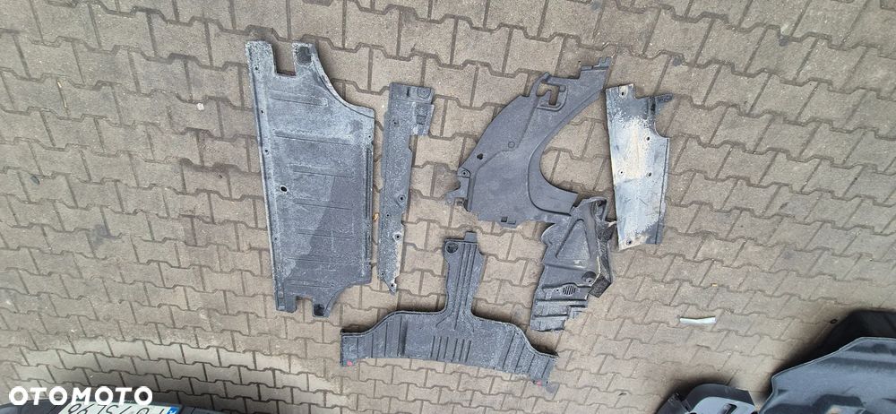 Volvo XC 40 73kWh Recharge Essential - 38