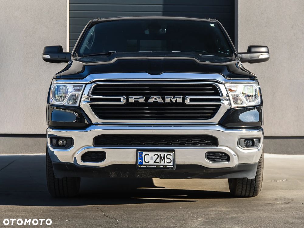 RAM 1500 5.7 Crew Cab Bighorn - 2