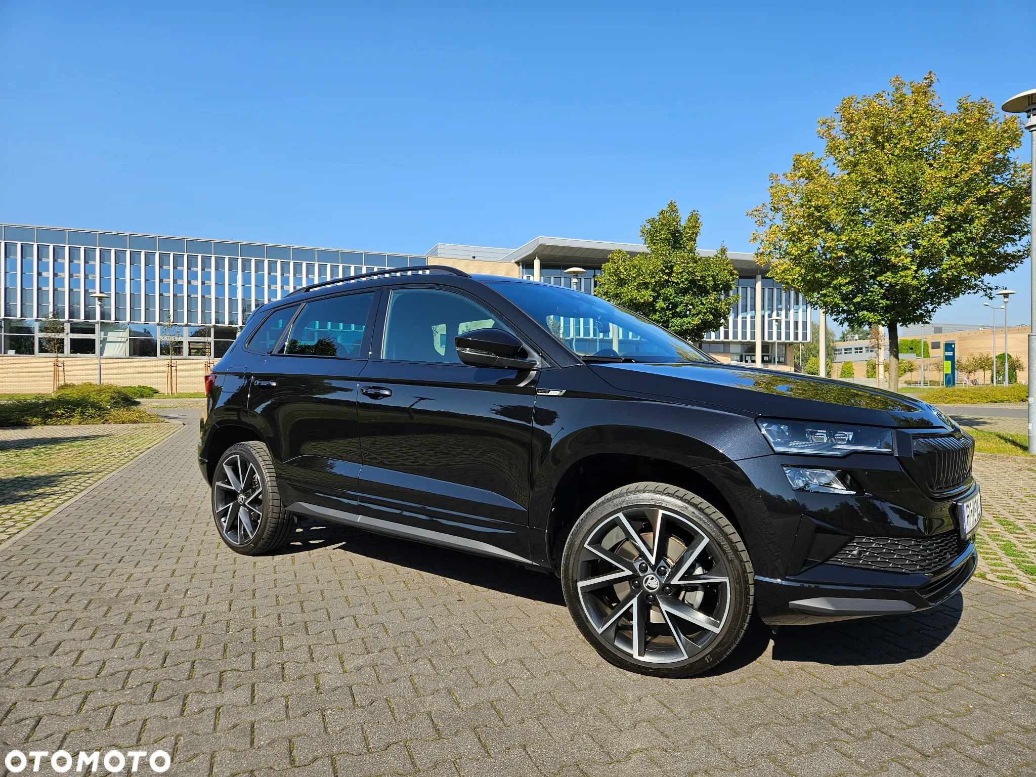 Skoda Karoq 1.5 TSI ACT 4x2 Sportline DSG - 19