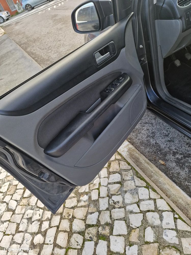 Ford Focus SW 1.6 TDCi ECOnetic - 8