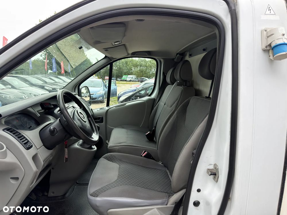 Opel Vivaro 2.0 dCi Chłodnia Izoterma Elektryczne Szyby Gwarancja - 18