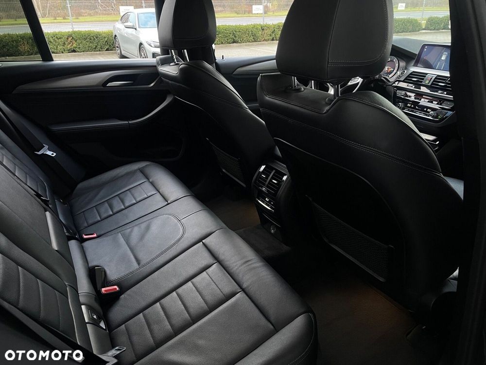 BMW X3 - 22