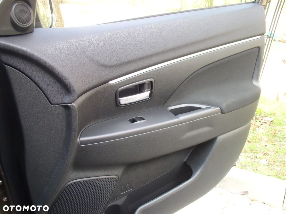 Mitsubishi ASX 1.6 2WD Diamant Edition+ - 17