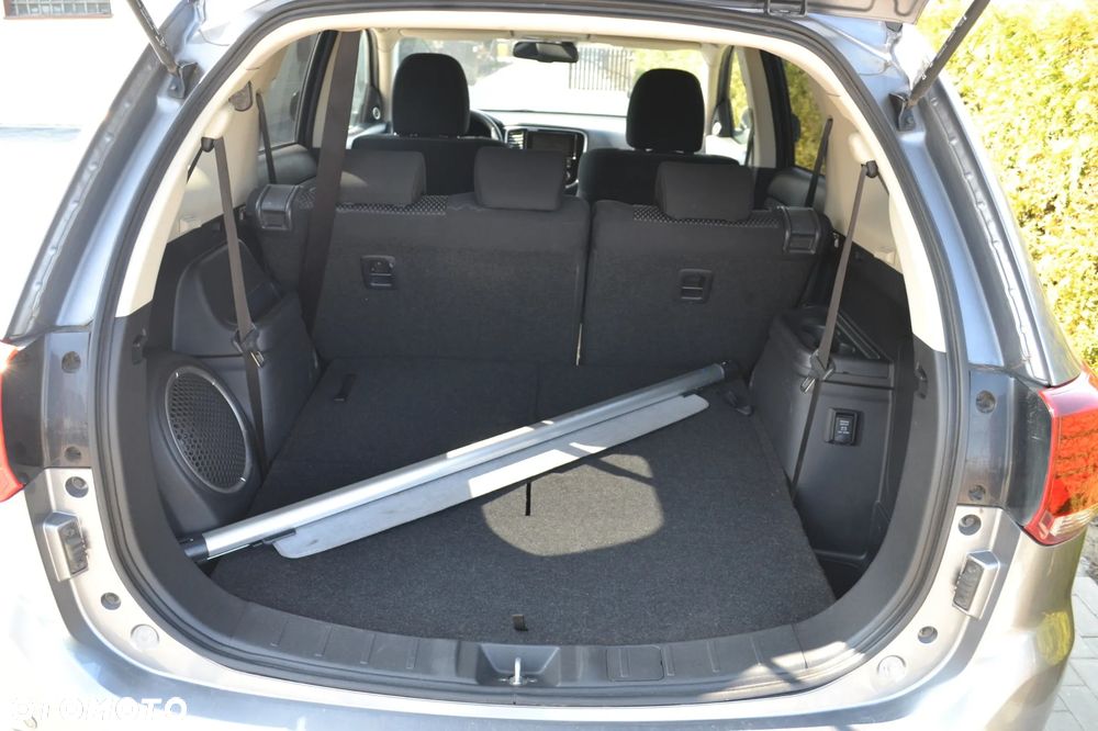 Mitsubishi Outlander - 19