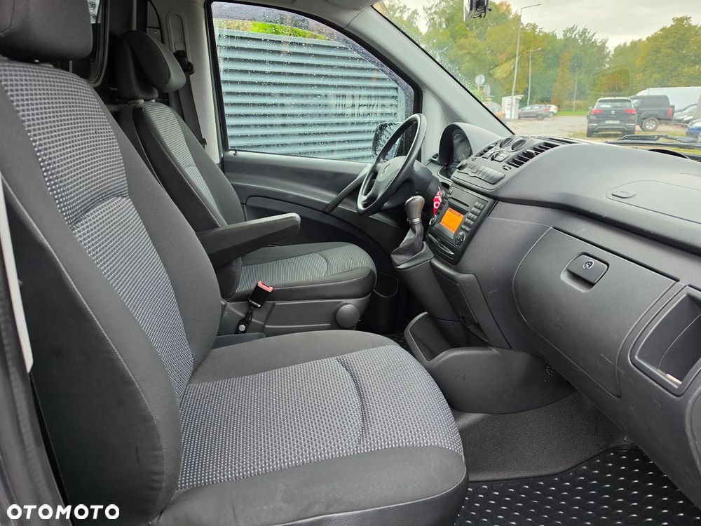 Mercedes-Benz Vito - 25