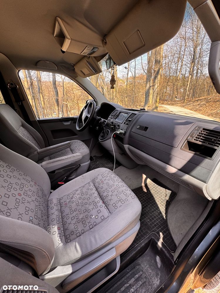 Volkswagen Transporter - 7