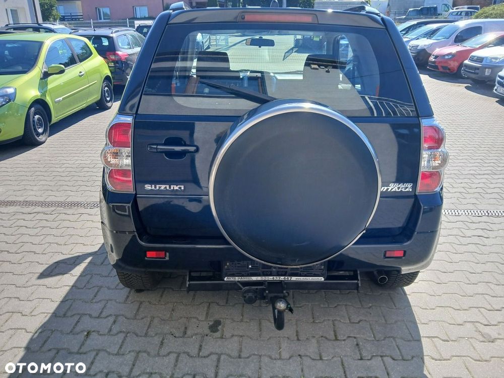 Suzuki Grand Vitara 1.6 - 6