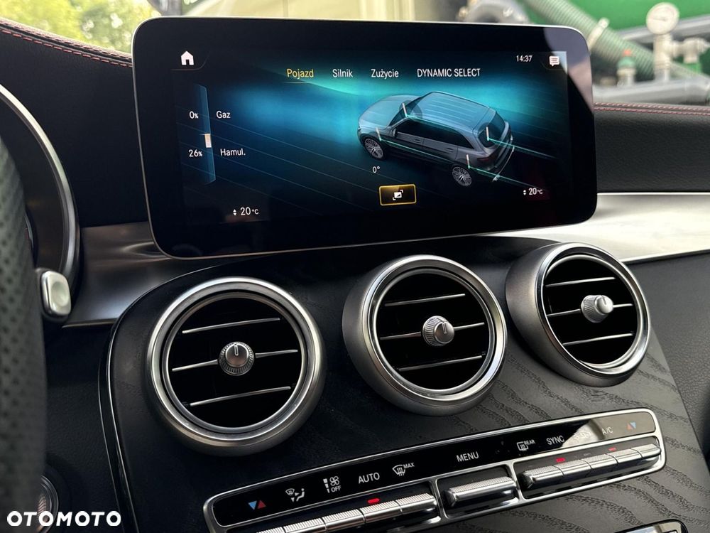 Mercedes-Benz GLC - 24