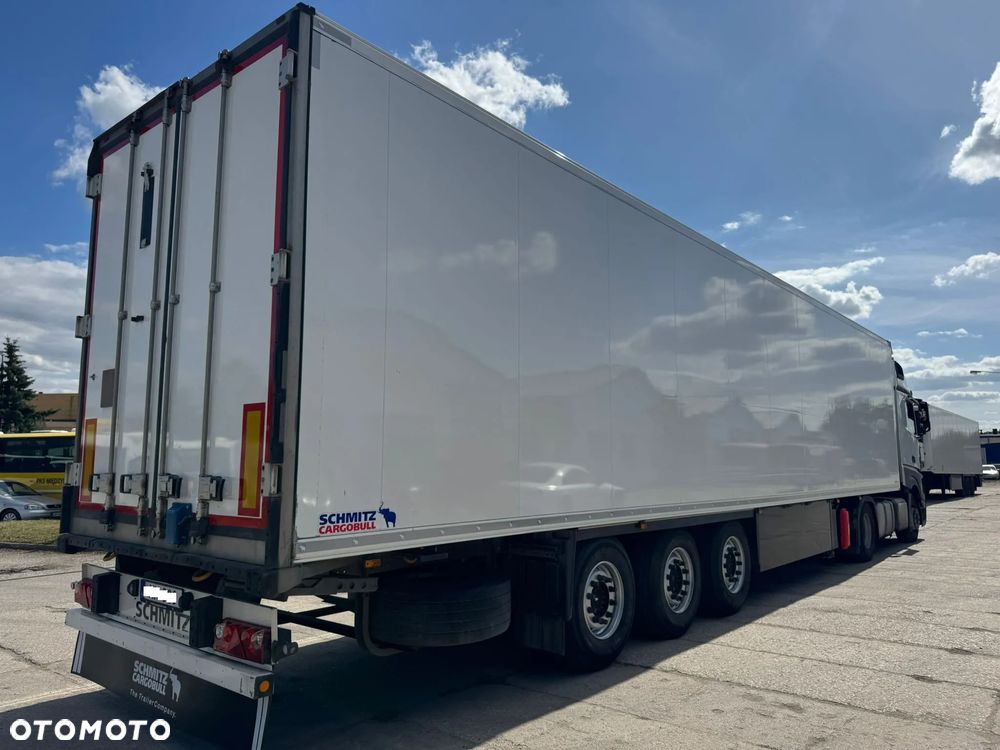 Schmitz Cargobull SKO 24 - 5