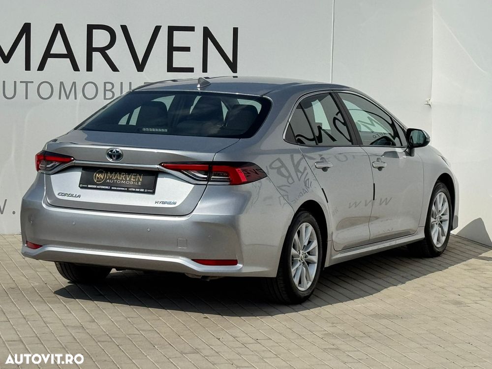 Toyota Corolla 1.8 HSD Dynamic - 6