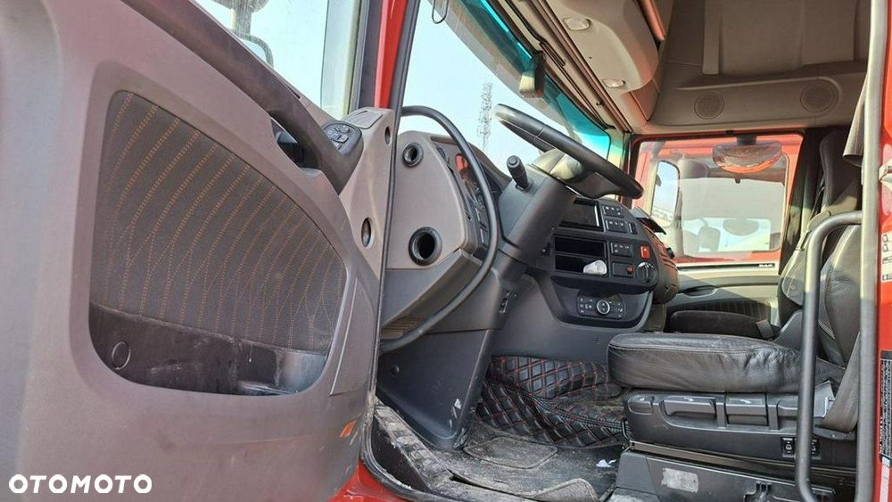 DAF XF 480 - 8