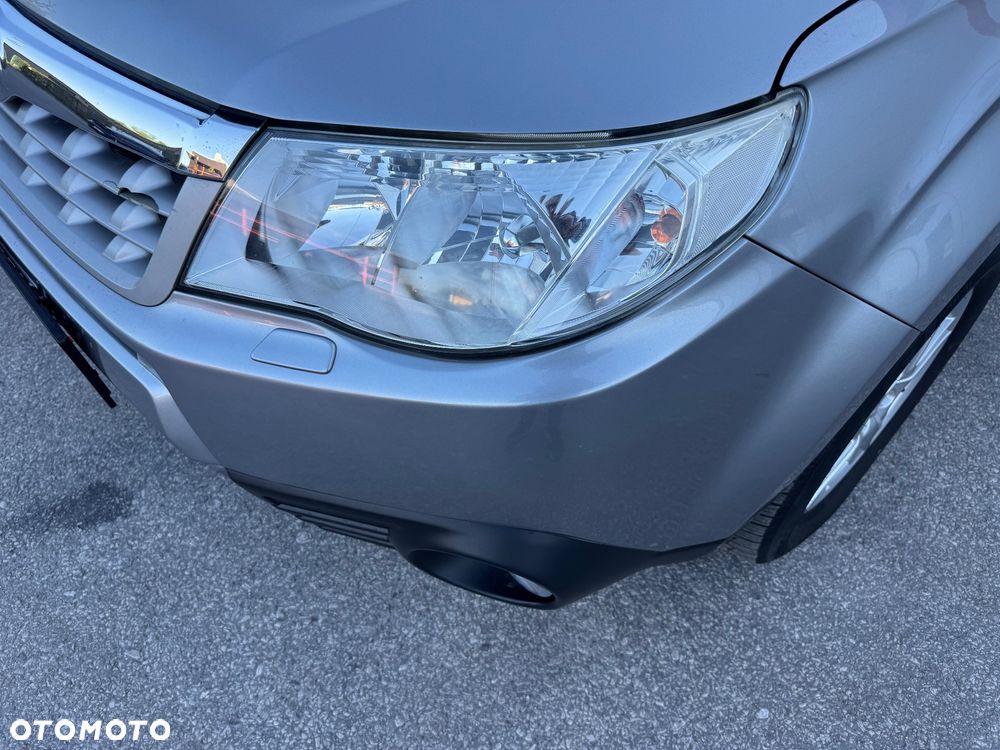 Subaru Forester 2.0X Trend - 10