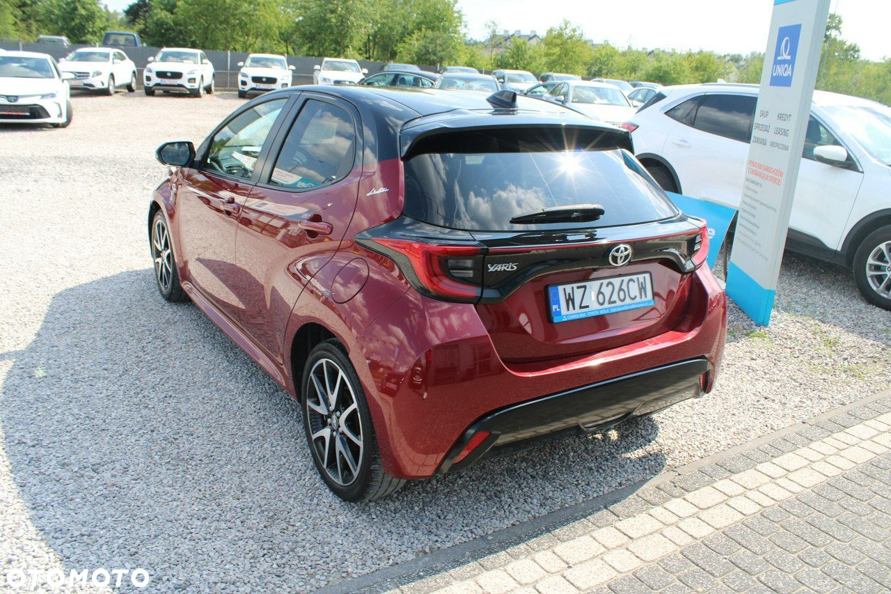 Toyota Yaris - 8