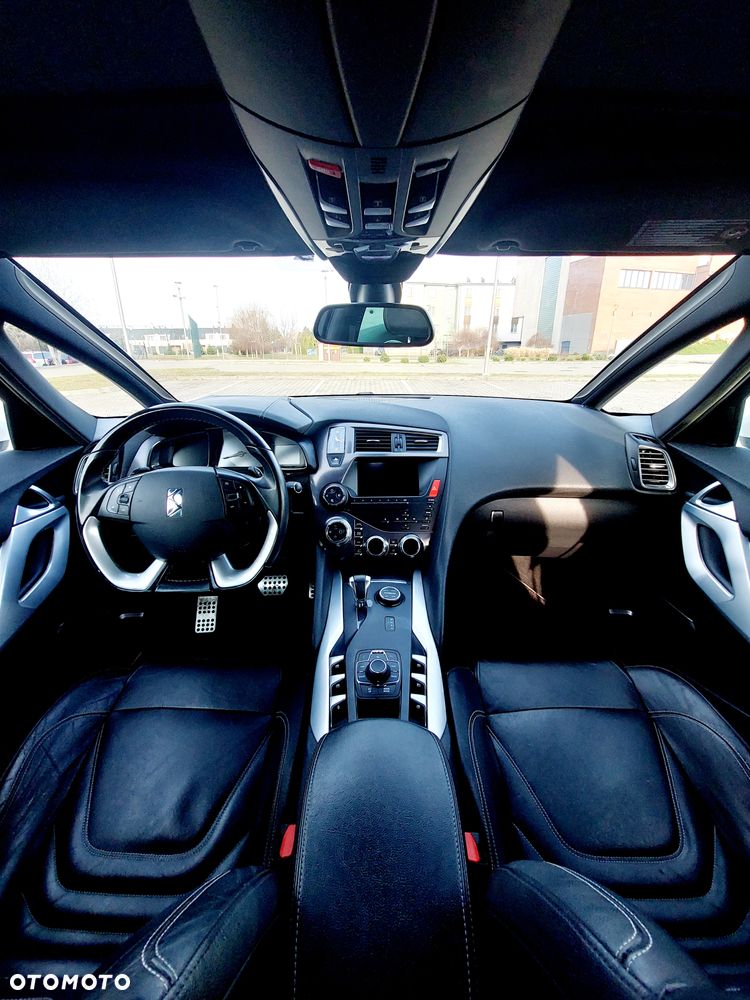 Citroën DS5 2.0 HDi Hybrid4 SoChic MCP - 13
