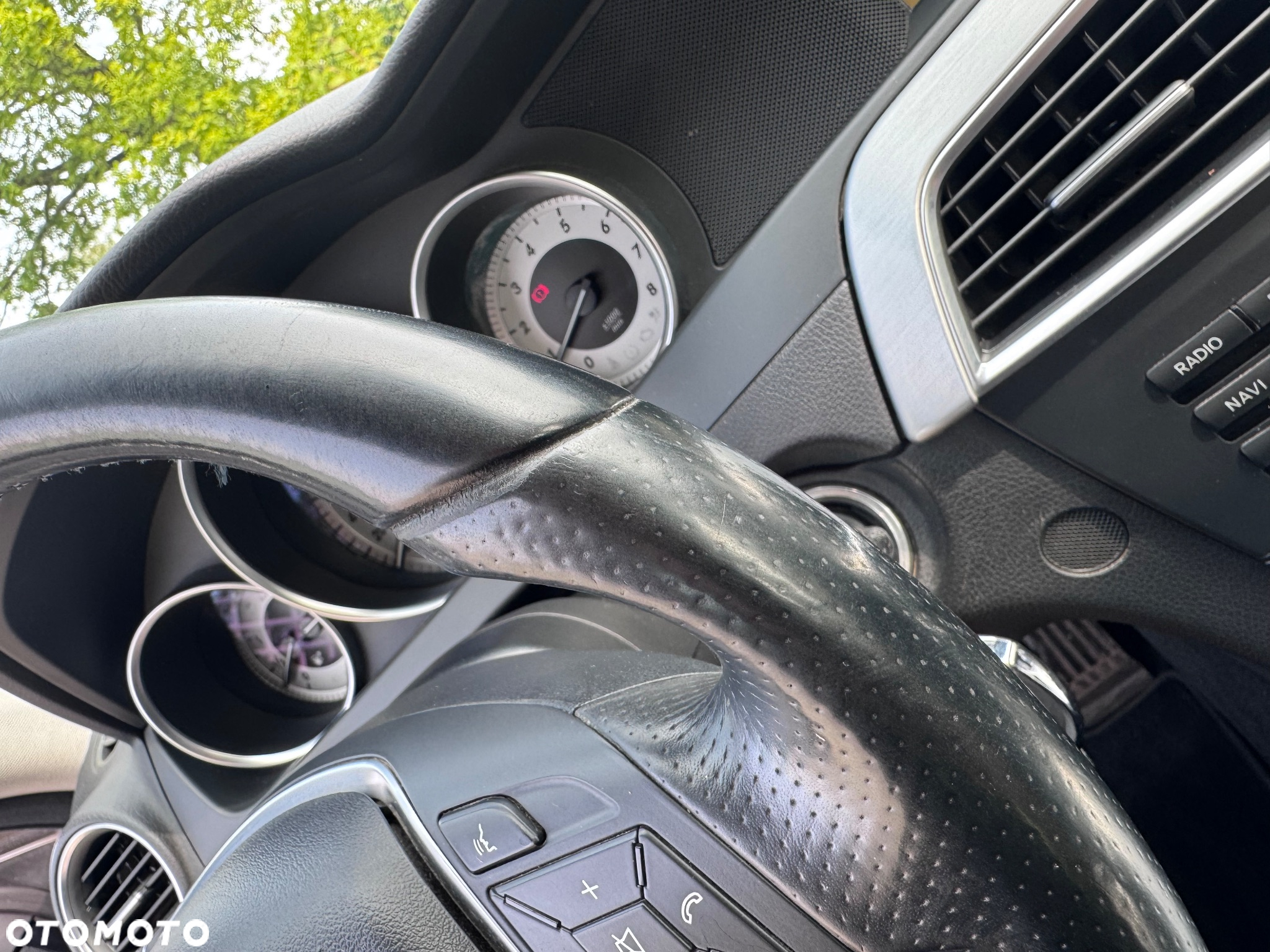Mercedes-Benz Klasa C 180 CGI BlueEff Avantgarde - 22