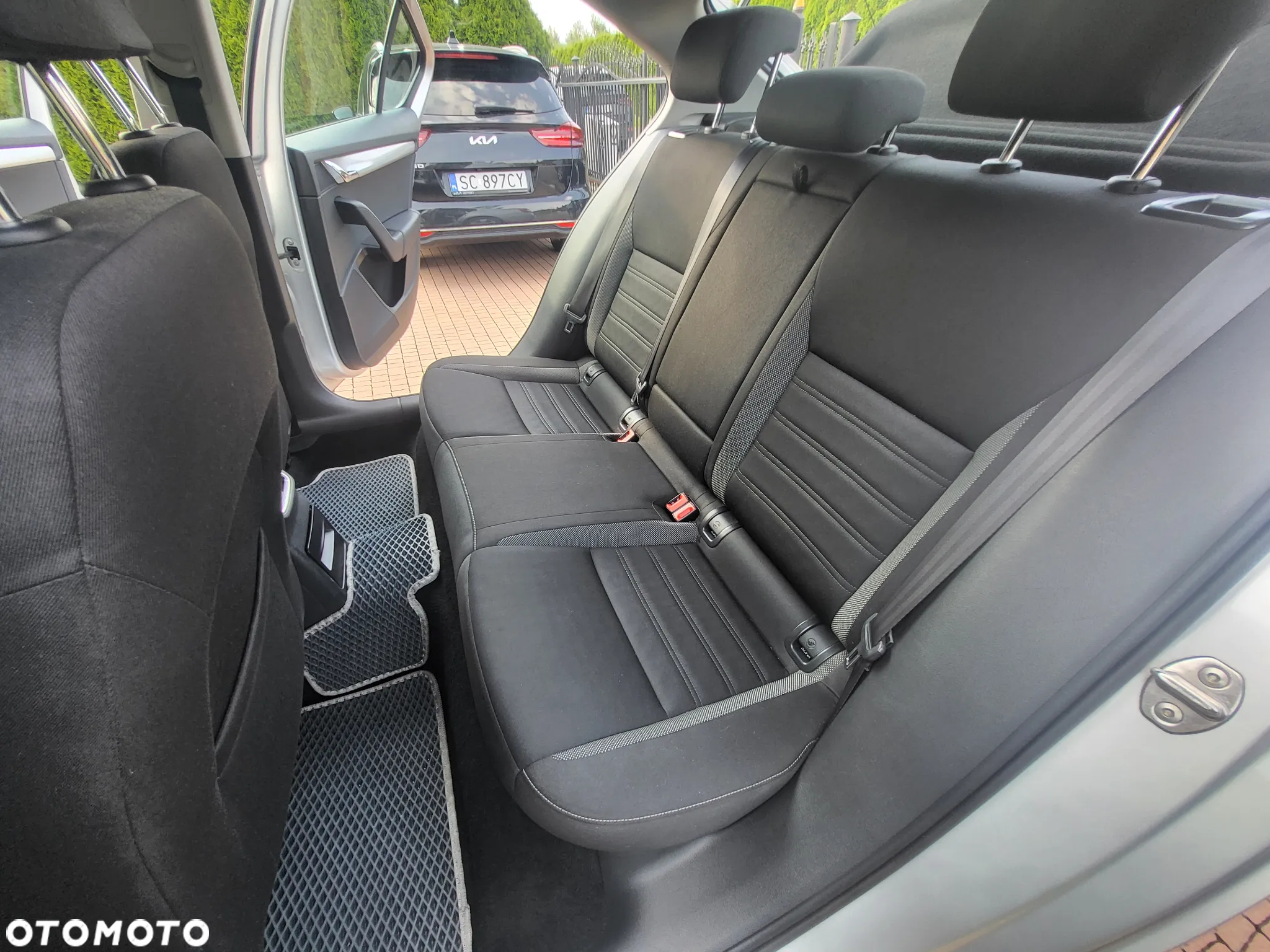 Skoda Octavia 1.4 TSI Business - 17