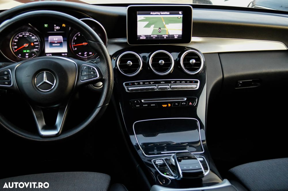 Mercedes-Benz C 180 7G-TRONIC Exclusive - 35