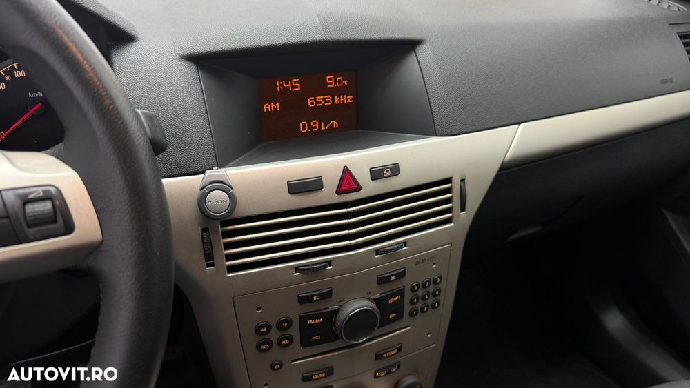 Opel Astra - 20