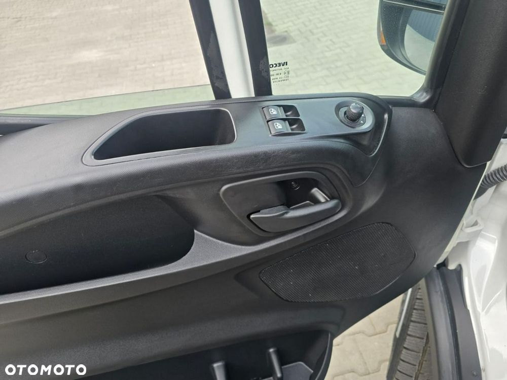 Iveco Daily 35C16 V - 23