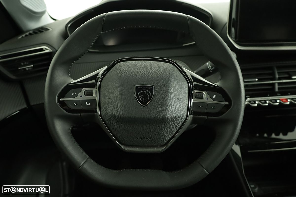 Peugeot 208 1.2 PureTech Allure - 14