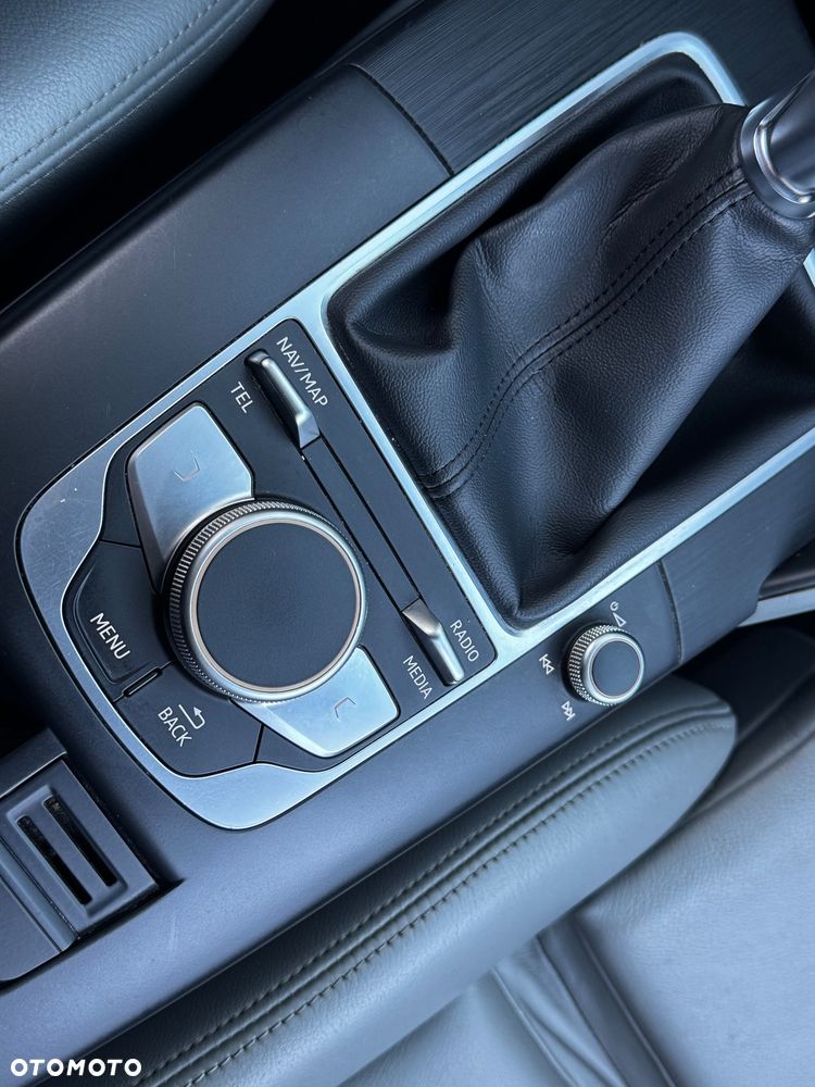 Audi A3 Sportback - 18