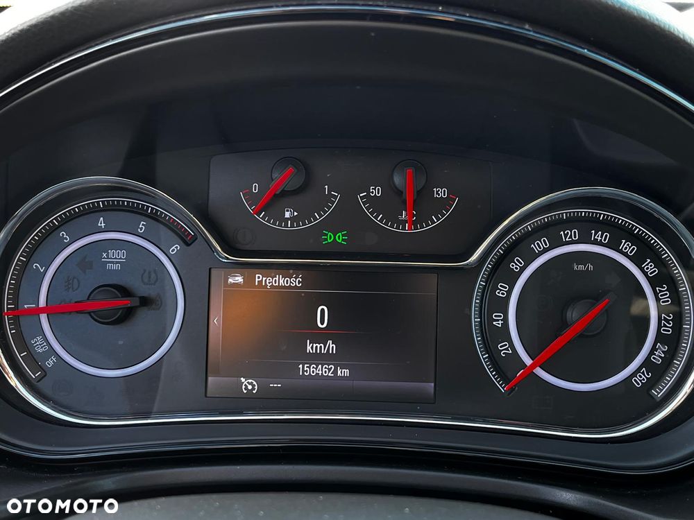 Opel Insignia - 16