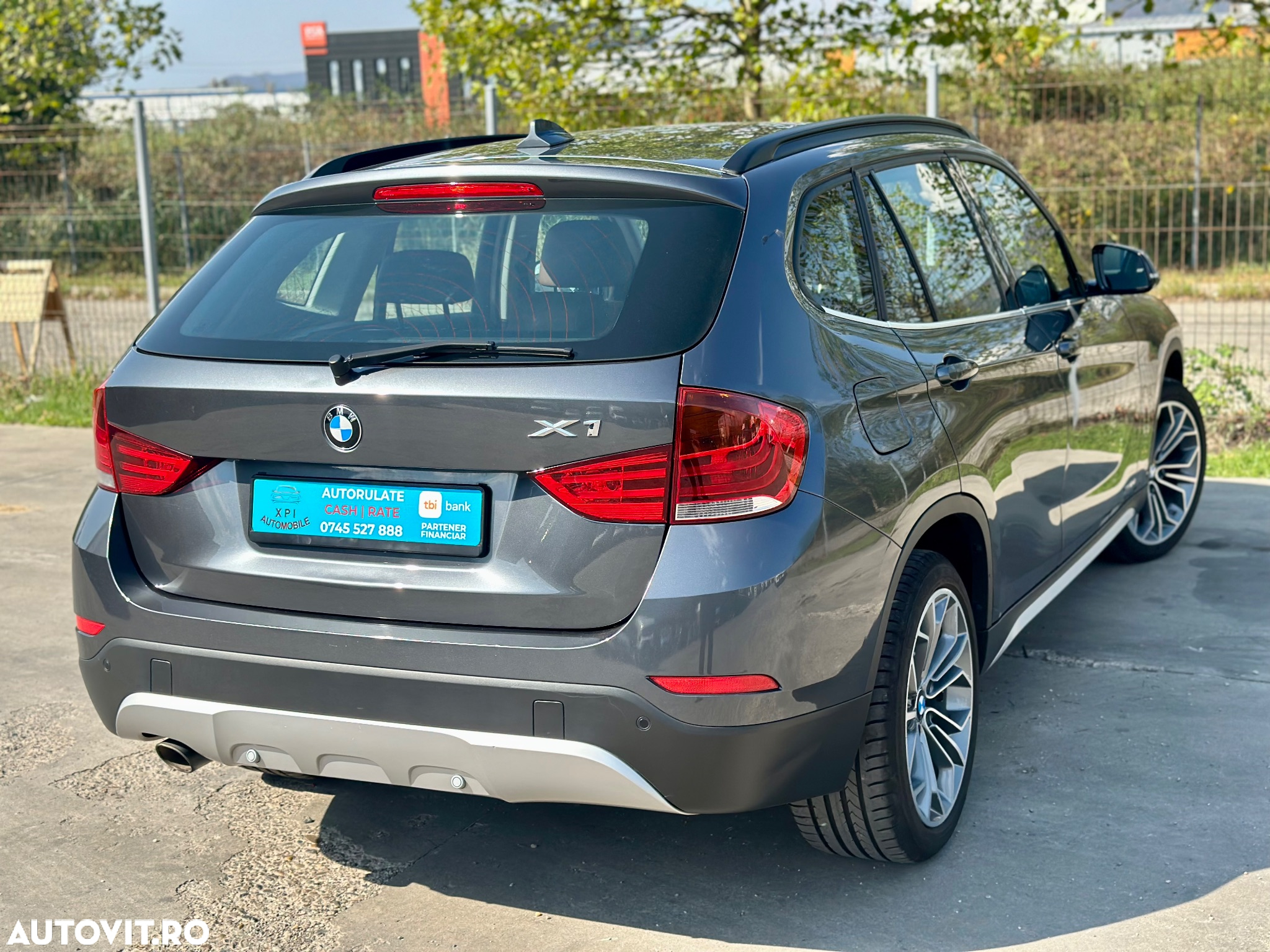 BMW X1 xDrive18d xLine - 15