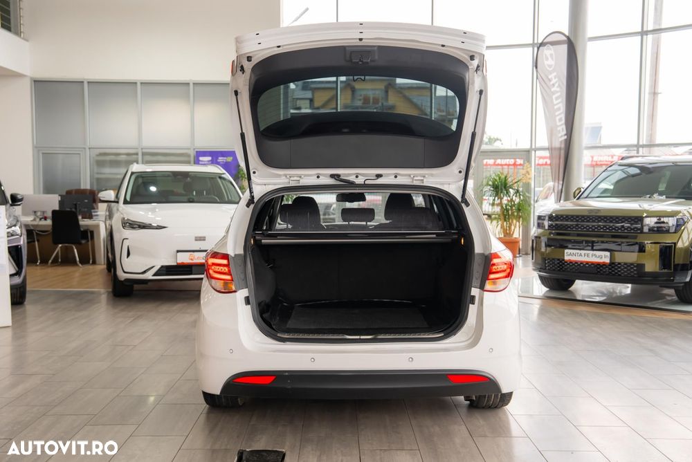 Hyundai i40 1.7 CRDI CW 7DCT ISG Supreme Pack+ - 22