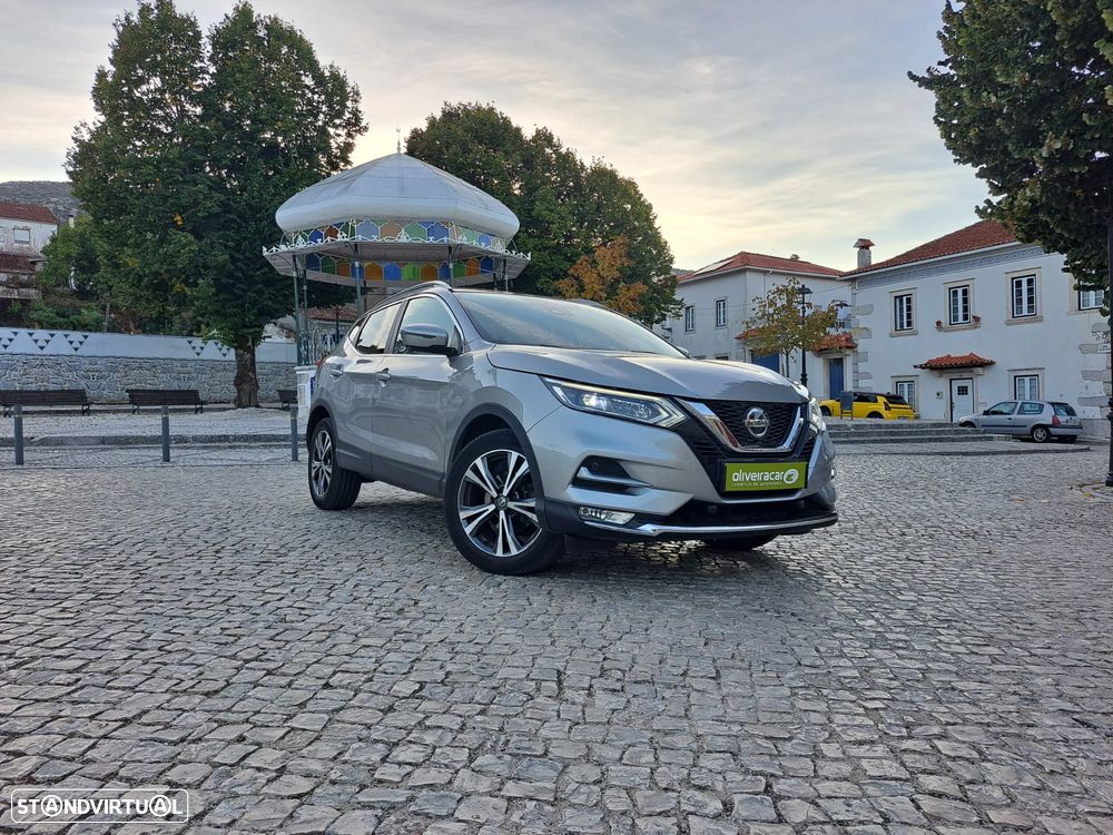 Nissan Qashqai 1.5 dCi N-Connecta J18+Led - 6