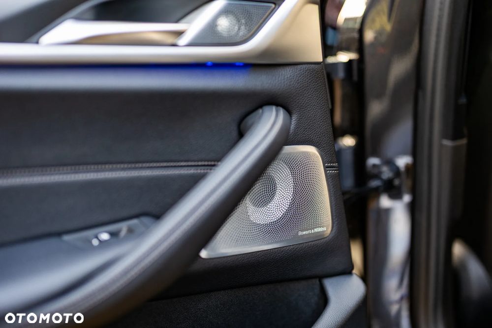 BMW Seria 5 520d M Sport sport - 10