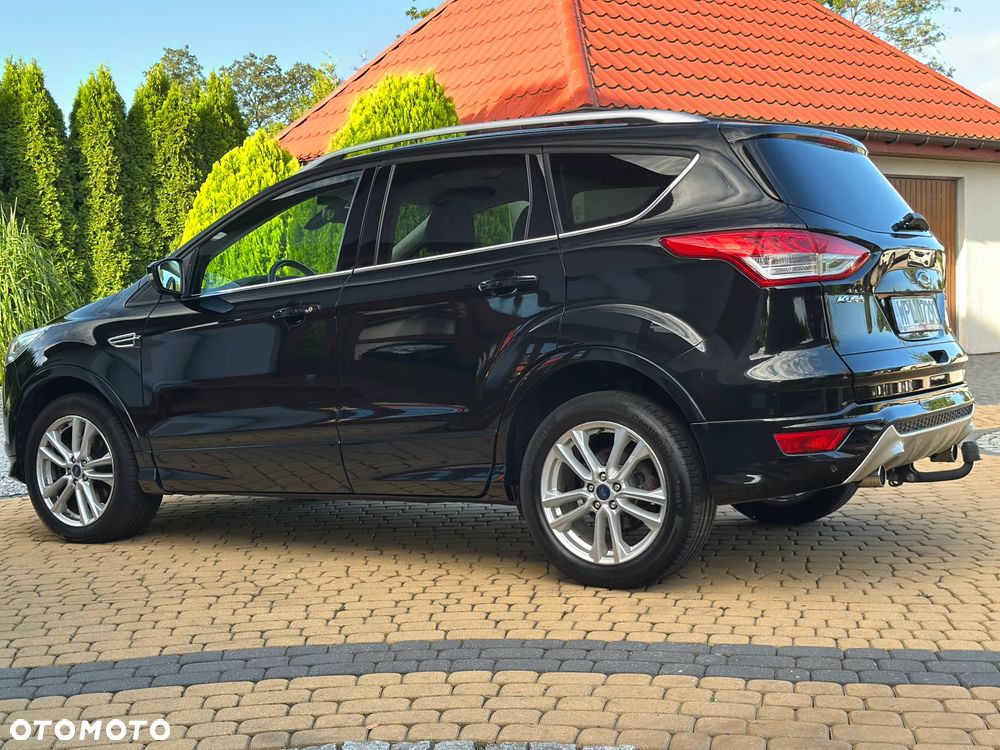 Ford Kuga - 10