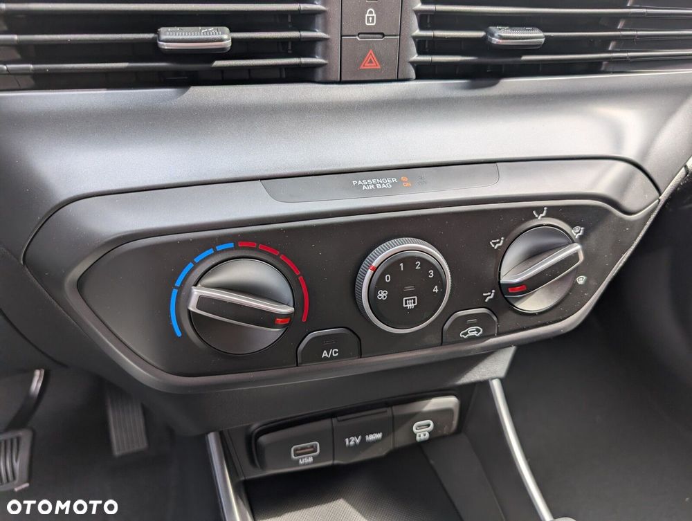 Hyundai Bayon 1.0 T-GDI Modern DCT - 24