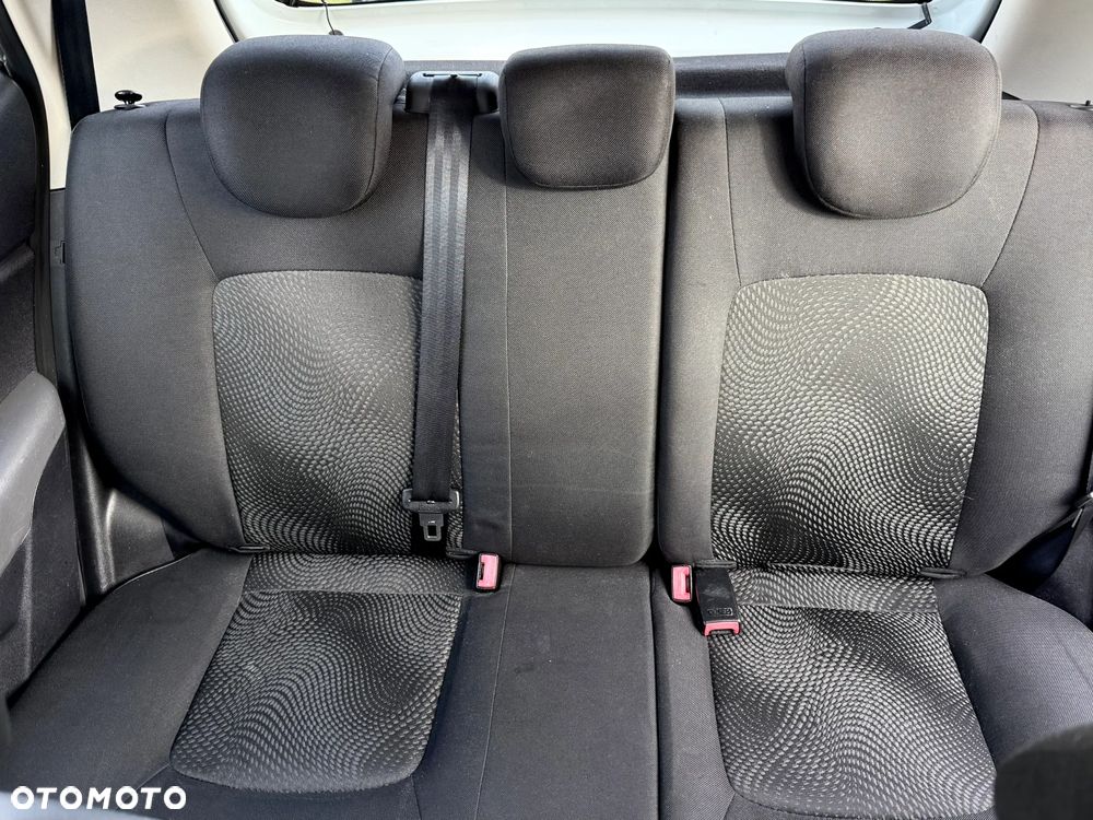 Hyundai i10 ver-1-1-base - 7