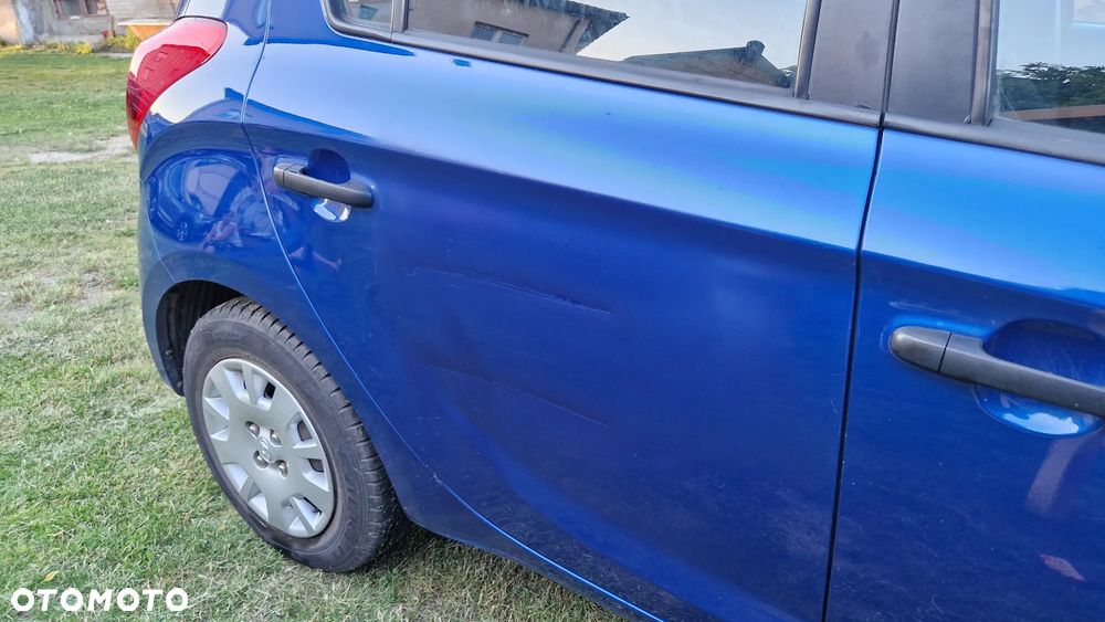 Hyundai i20 - 11