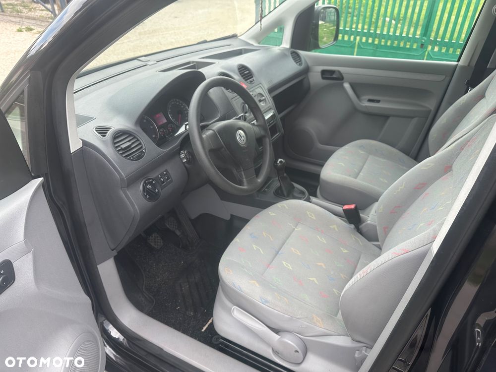 Volkswagen Caddy - 11