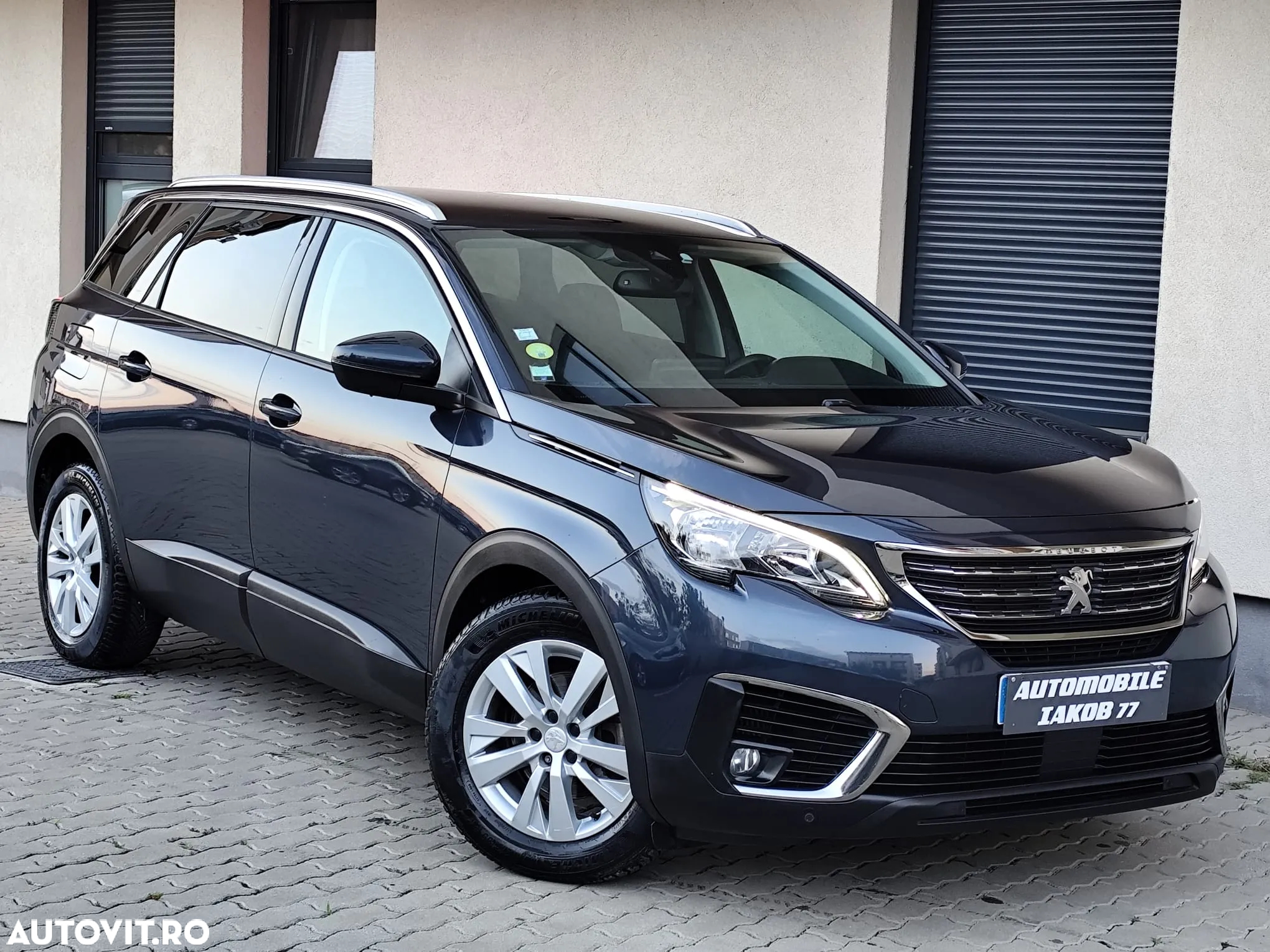 Peugeot 5008 - 2