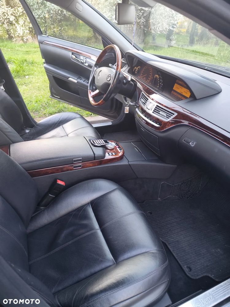 Mercedes-Benz Klasa S 320 CDI 4Matic DPF 7G-TRONIC - 9