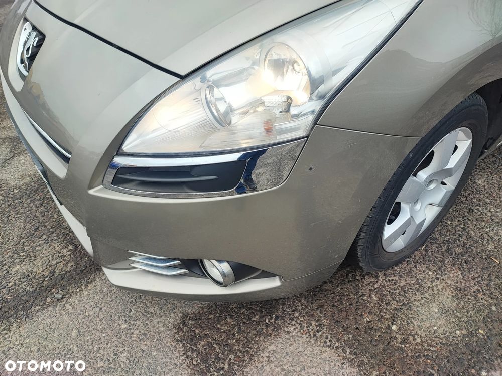 Peugeot 5008 1.6 HDi Active 7os - 6