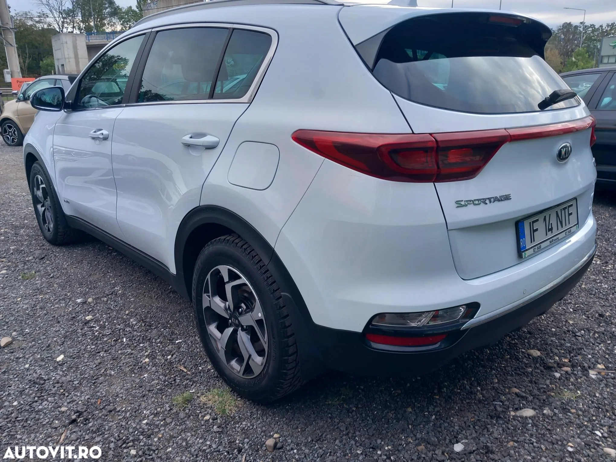 Kia Sportage 1.6 DSL 7DCT HP 4x4 Classic - 3