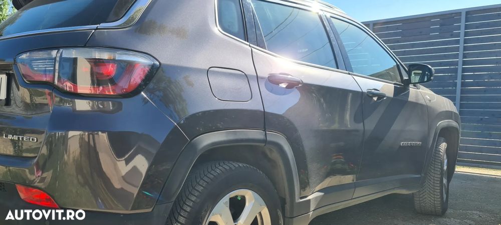 Jeep Compass 2.0 M-Jet 4x4 AT Limited - 12